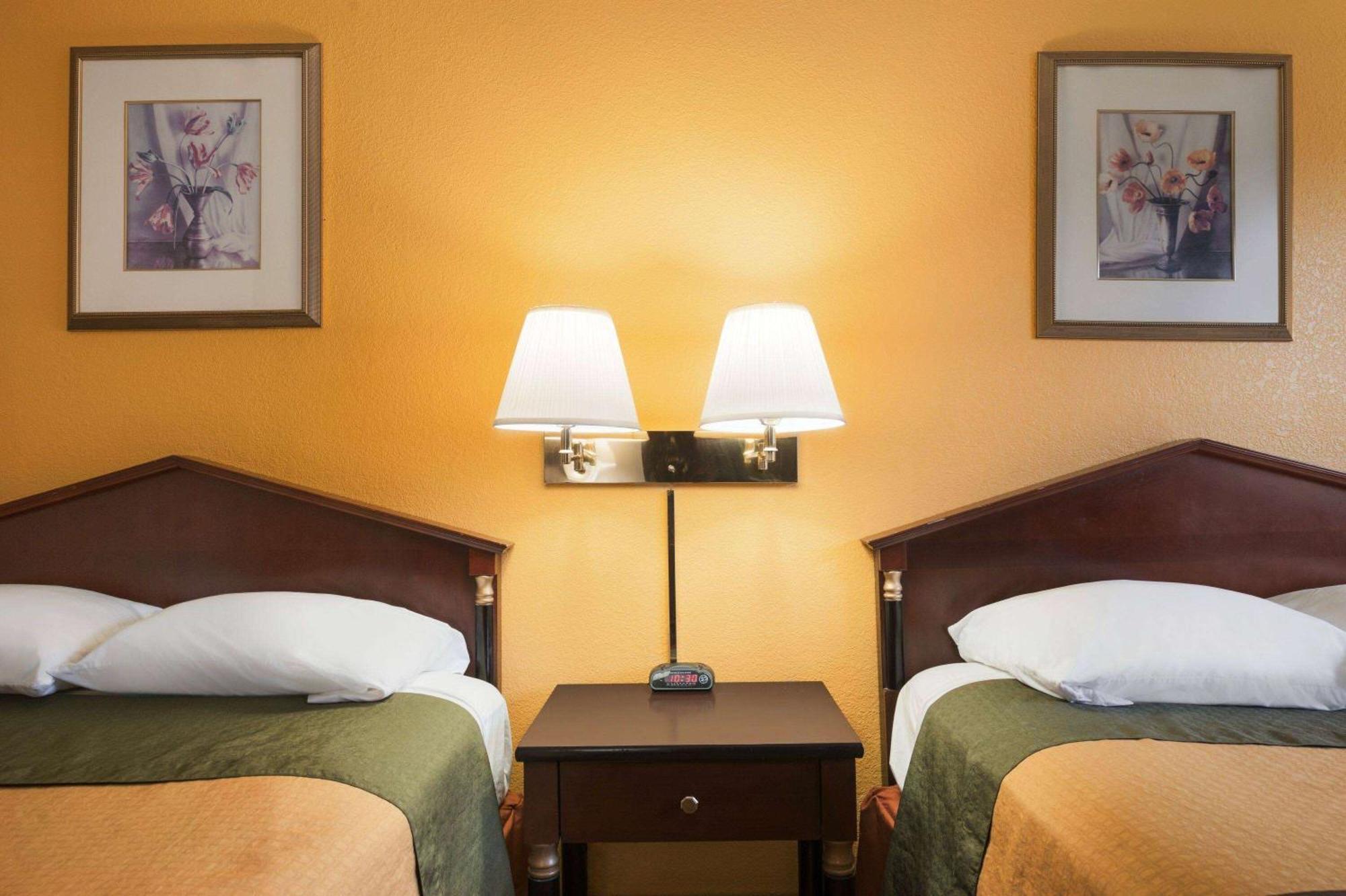 Brookville Inn Luaran gambar